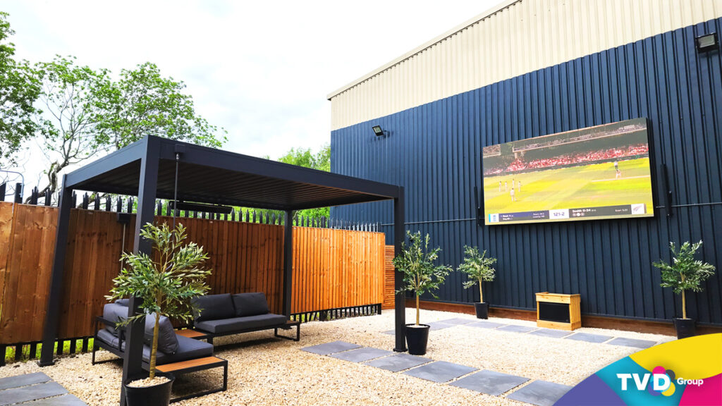Outdoor-Showroom-IMG-7