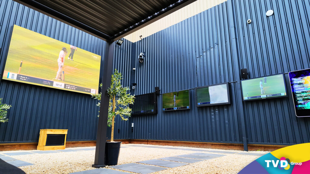 Outdoor-Showroom-IMG-8