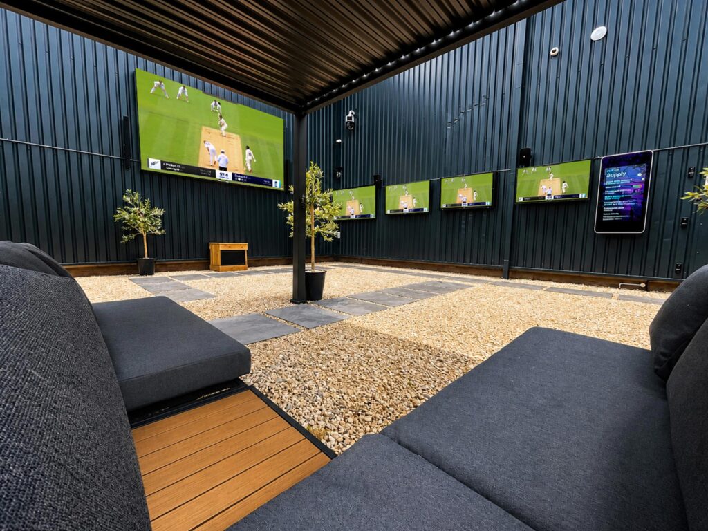 outdoor-area-2